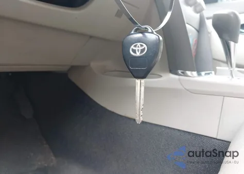 2010 Toyota Camry Le from USA, damaged, VIN 4T1BF3EKXAU530808